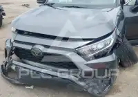 2020 Toyota RAV4 фото