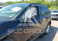 2020 Toyota RAV4 фото