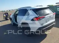 2020 Toyota RAV4 фото