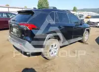 2020 Toyota RAV4 фото