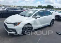 2020 Toyota COROLLA фото