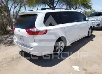 2020 Toyota SIENNA фото