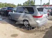 2020 Toyota SIENNA photo