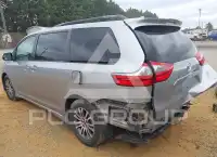 2020 Toyota SIENNA photo