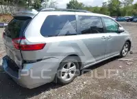 2020 Toyota SIENNA фото