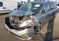 2020 Toyota SIENNA фото