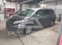 2020 Toyota SIENNA photo