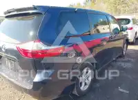 2020 Toyota SIENNA фото
