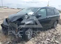 2020 Toyota SIENNA фото