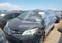 2020 Toyota SIENNA photo