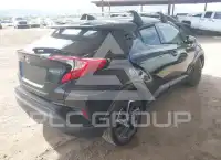 2020 Toyota C-HR photo