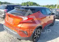 2020 Toyota C-HR photo