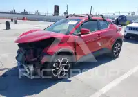 2020 Toyota C-HR фото