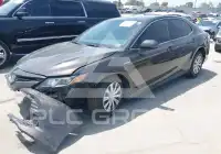 2020 Toyota CAMRY фото