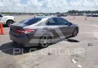2020 Toyota CAMRY фото
