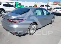 2020 Toyota CAMRY фото