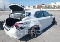 2020 Toyota CAMRY фото