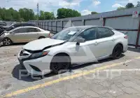 2020 Toyota CAMRY фото