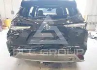 2020 Toyota Highlander photo