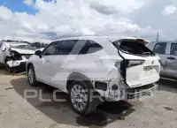 2020 Toyota Highlander photo