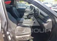 2020 Toyota Highlander photo