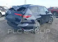 2020 Toyota Highlander photo