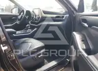 2020 Toyota Highlander фото