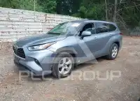 2020 Toyota Highlander photo