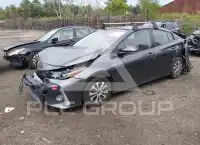 2020 Toyota PRIUS фото