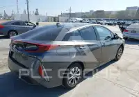 2020 Toyota PRIUS photo