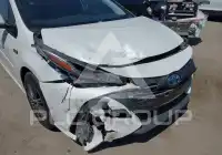 2020 Toyota PRIUS фото