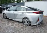2020 Toyota PRIUS фото