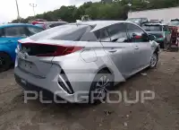 2020 Toyota PRIUS photo