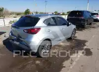 2020 Toyota YARIS фото