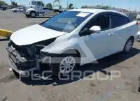 2020 Toyota PRIUS photo