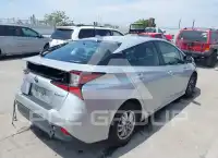 2020 Toyota PRIUS photo