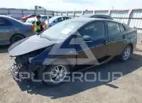 2020 Toyota PRIUS photo