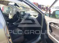 2020 Toyota RAV4 фото