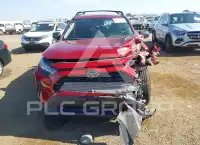 2020 Toyota RAV4 фото