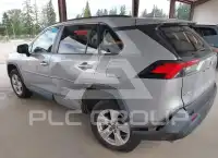 2020 Toyota RAV4 фото
