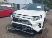 2020 Toyota RAV4 фото