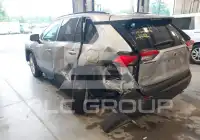 2020 Toyota RAV4 photo