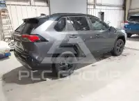 2020 Toyota RAV4 фото