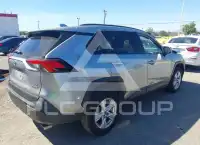 2020 Toyota RAV4 фото