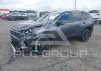 2020 Toyota RAV4 фото