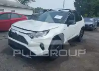 2020 Toyota RAV4 фото