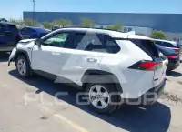 2020 Toyota RAV4 фото