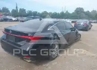 2020 Toyota AVALON фото