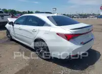 2020 Toyota AVALON photo