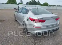 2020 KIA Optima photo